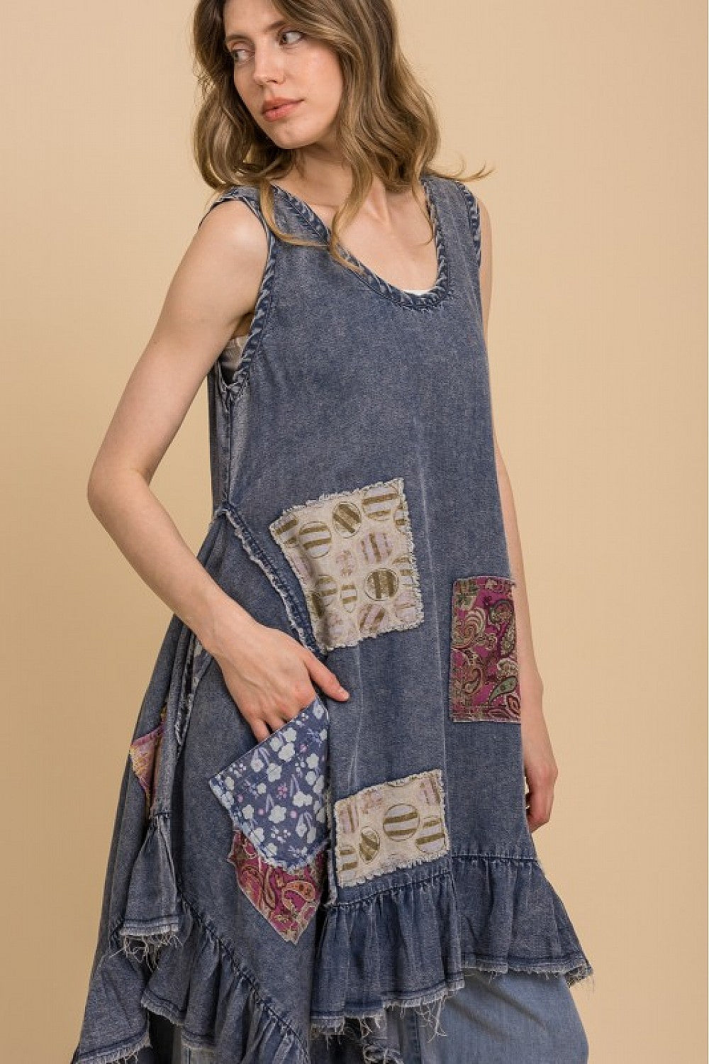 SLEEVELESS PATCHWORK LOOSE FIT RUFFLE DRESS