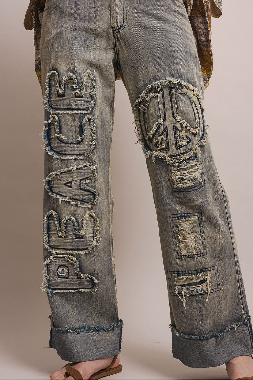 ELASTIC WAIST PEACE PATCH WORK DISTRESS DENIM PANTS