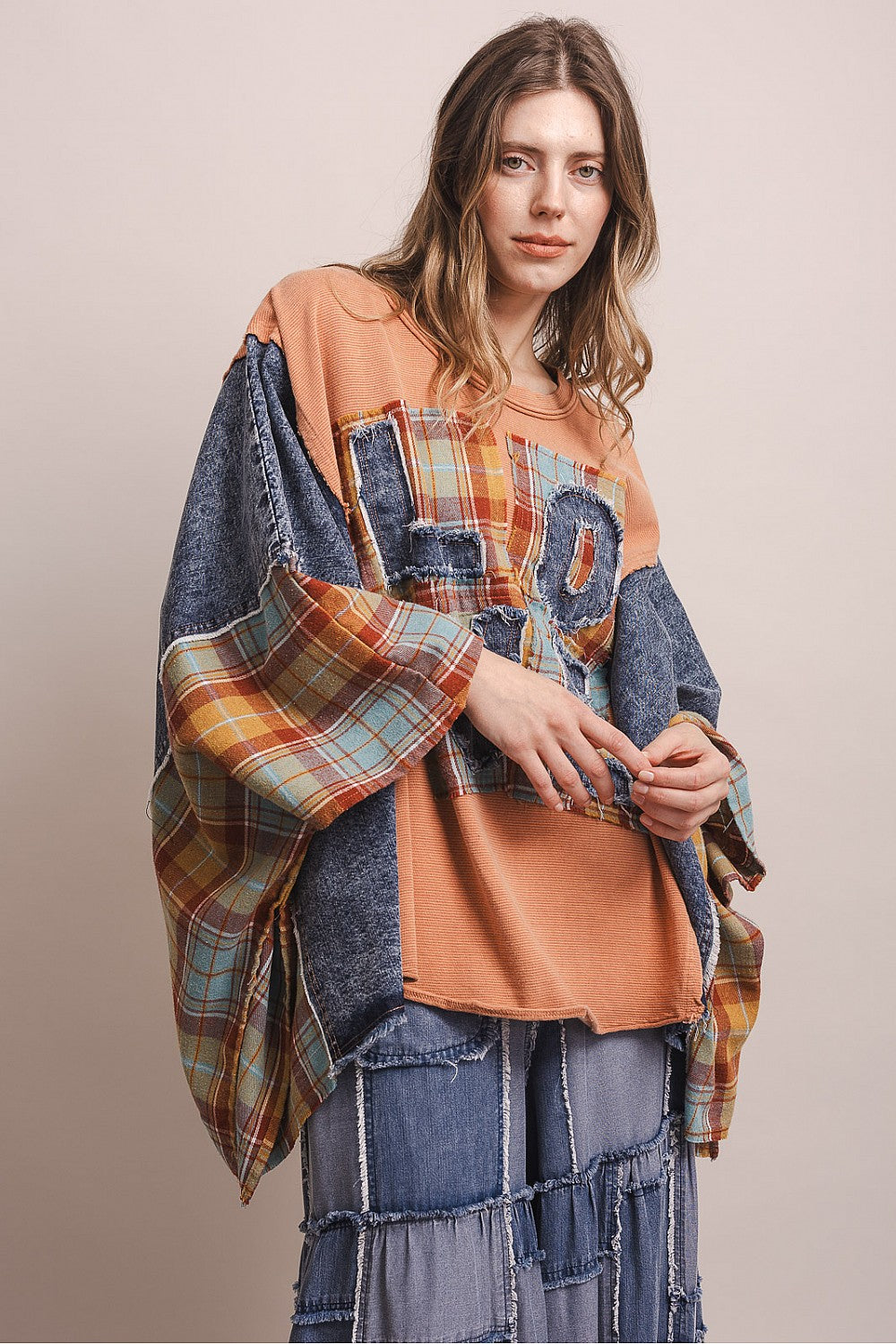 LOVE WORD PATCHWORK PANCHO SLEEVE TOP