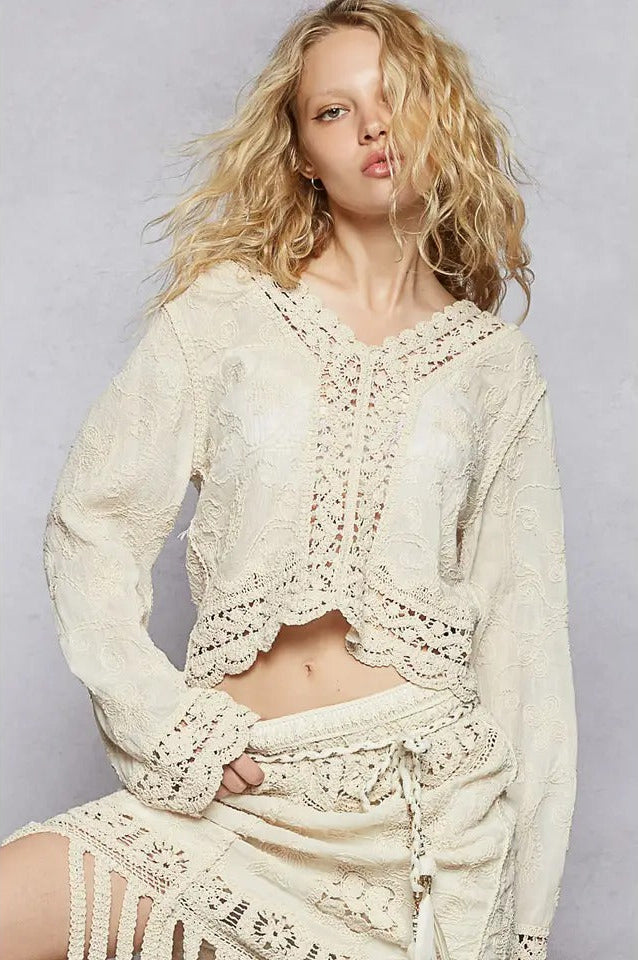 Tops & Blouses